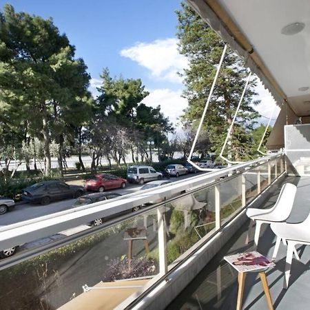 Palaio Faliro, A Bright And Spacious Apartment Athens Ngoại thất bức ảnh